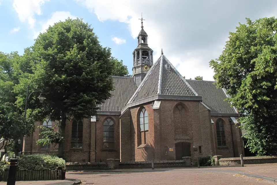 De Oude Kerk aan het Wilhelminaplein in Heemstede