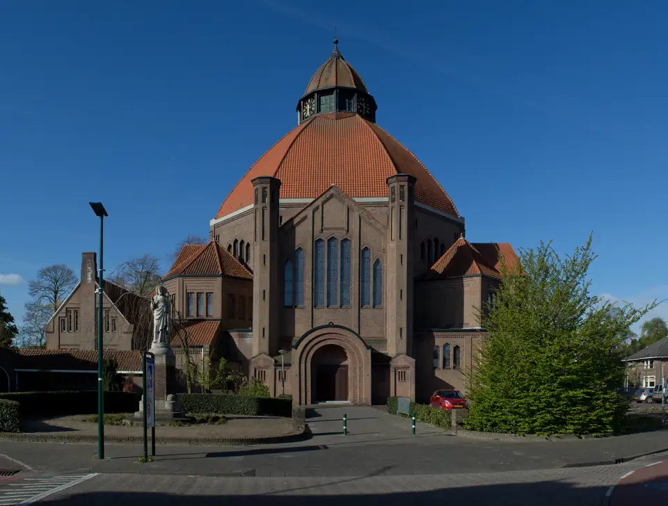 De Sint-Laurentiuskerk in Dongen